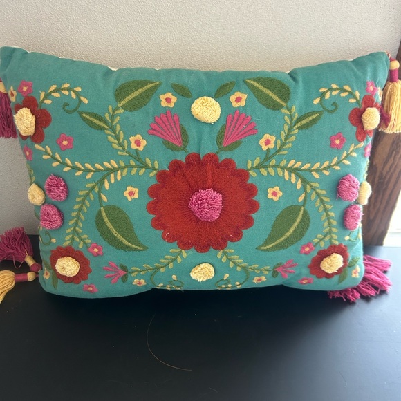 Pier 1 Boho Embroidered Teal and Pink Floral Pillow with Tassels - Picture 4 of 7